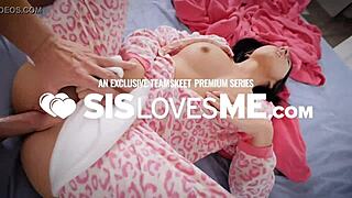 submissive babe spread her shaved pussy for big cock deepthroat blowjob and hard fucking in missionary cowgirl 