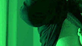 I need you to worship my milf soles right now