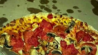 i'm the best amateur in los angeles masturbating with pizza. cum on food for kinky arab fetish with teen 18+ pussy wanting bbc