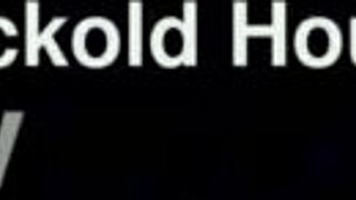 Essa bbw brasileira geme bem gostoso quando leva rola na buceta