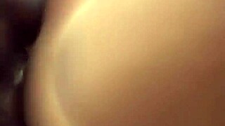 爱死金发妈妈Trina Michaels手撸骑乘后入大屌颜射爆浆