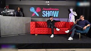 Public Porn Show In Colombia Featuring Shaved Pussy Spreading And Rough Doggystyle At Knock Knock Club