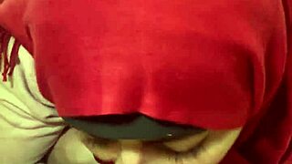 First facial blowjob from arab housewife mia niqab in homemade amateur video