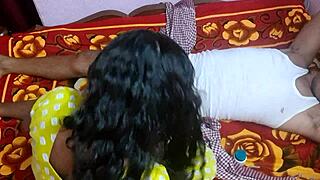 Telugu Girl Sucking Hard Cock Deeply In Wedding Belly Play With Dirty Pussy Lips