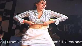 Girls strip naked for Key West wet twerking contest.