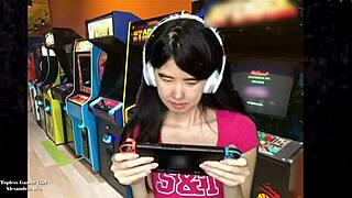 ¡Mira a la teen china Alexandria en sus promos sexy con gaping solo y toques egipcios asiáticos!