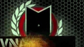 口交高手红发熟女泳池湿滑被两根大黑屌毁肥臀