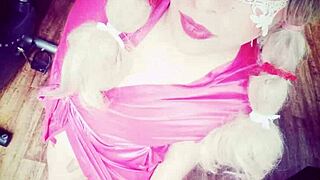 I am tranny babe Veronica Mix in solo dress with crossdressing and blue eyes fetish.