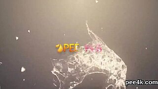 绝美尤物湿屄灌满热尿狂喷！