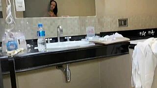 Vaza Vídeo do Morador de Rua Comendo a Mulher do Personal Trainner