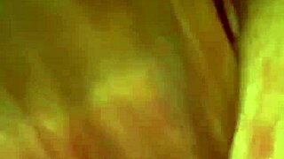 继妹假屌破处哭惨现在BBC干紧湿屄