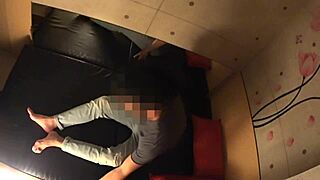 日本胖校服妹18+下垂大奶秘密按摩脱光