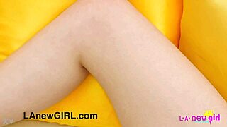 daddy, check out this cute teen's photoshoot body!