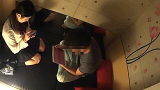 日本胖校服妹18+下垂大奶秘密按摩脱光