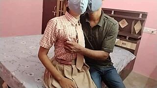 处女印度18+学生大屌狗交式干爆巨奶