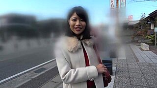 blindfolded japanese college girl senses explode hard!