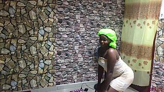 Helped fat neighbor fetch clothes outside now she rides my cock rough doggystyle