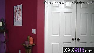 Rayveness Milf Masseuse Sucks Big Cock